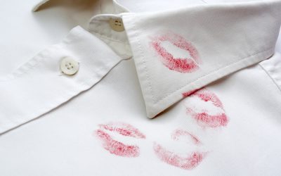 How To Remove Lipstick From Clothing, Furniture and Carpets